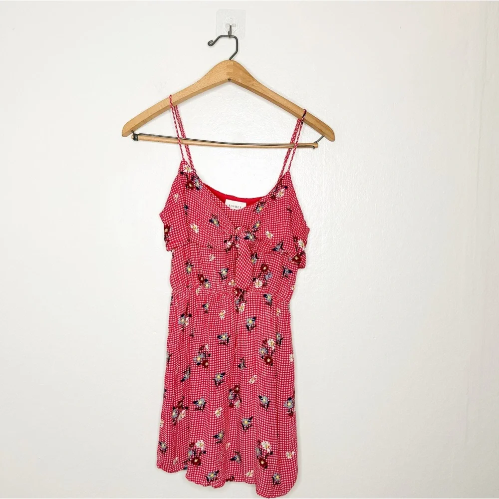 Everly Southern Sweetheart Dress Gingham Plaid Red Floral Print Mini Dress Small
